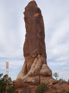 116 6pr. Arches National Park - Devils Garden - Dark Angel