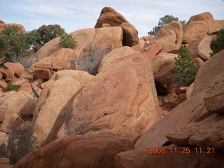 132 6pr. Arches National Park - Devils Garden - Dark Angel trail
