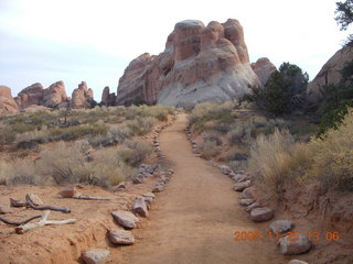 174 6pr. Arches National Park - Devils Garden trail