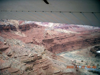 114 6ps. flying with LaVar - aerial - Utah backcountryside - Hidden Splendor canyon departure