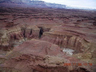 525 6ps. flying with LaVar - aerial - Utah backcountryside - Hidden Splendor area
