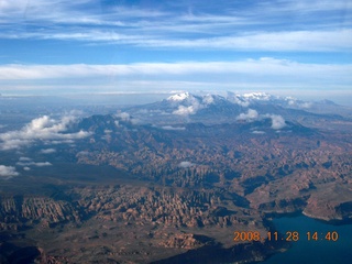 214 6pu. aerial Lake Powell area