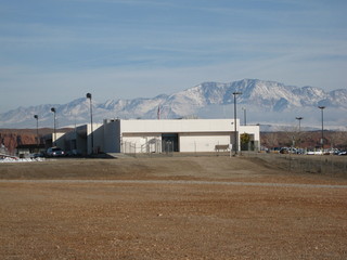 15 6qg. beth's Saturday zion-trip pictures - Saint George Airport (SGU)