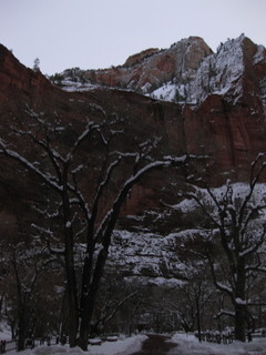 6 6qh. beth's Sunday zion-trip pictures - Zion National Park - pre-dawn riverwalk