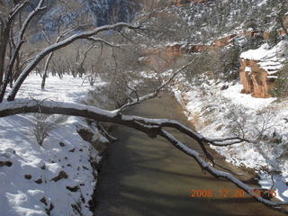 30 6ql. Zion National Park - Angels Landing hike - Virgin River