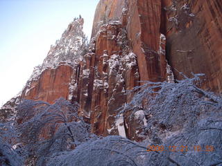 109 6qm. Zion National Park - Emerald Pools hike