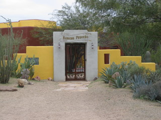 beth's pictures - Cave Creek mine hike - Dita's partly-yellow house