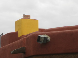 beths' pictures - Dita's partly-yellow house