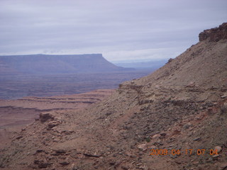 44 6uh. Canyonlands - Lathrop trail hike