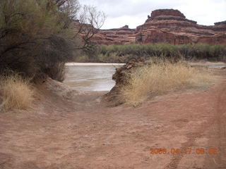 111 6uh. Canyonlands - Lathrop trail hike - Colorado River