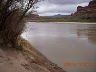 116 6uh. Canyonlands - Lathrop trail hike - Colorado River