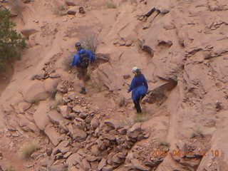 209 6uh. Canyonlands - Lathrop trail hike - fellow hikers
