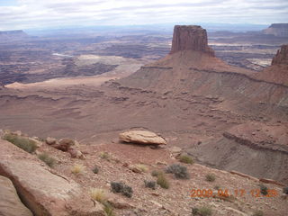 219 6uh. Canyonlands - Lathrop trail hike