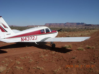 23 6um. N4372J at Brown's Rim (WPT639)