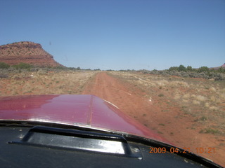 81 6um. Fry Canyon (UT74) - flying around with Charles Lawrence - landing
