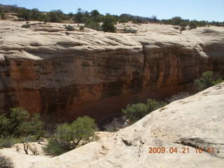 97 6um. Fry Canyon (UT74) - slot canyon