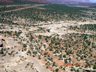 132 6um. Fry Canyon (UT74) - aerial