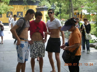 93 6xm. China eclipse - West Lake - informal singers