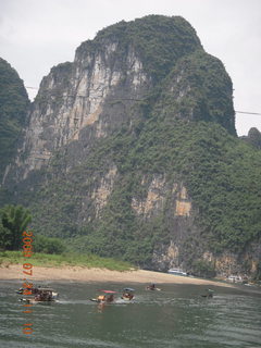 275 6xq. China eclipse - Li River  boat tour
