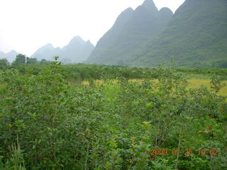 178 6xr. China eclipse - Yangshuo bicycle ride - walk to farm village