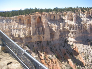 175 702. Bryce Canyon amphitheater hike