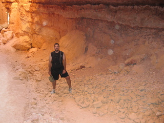 211 702. Bryce Canyon amphitheater hike - Neil