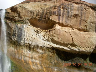 120 704. Escalante - Calf Creek trail - waterfall