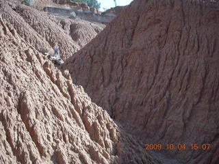 280 704. Escalante to Kodachrome - Panorama trail - Cool Cave area
