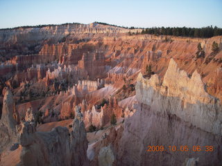 34 705. Bryce Canyon - sunrise at Sunrise Point