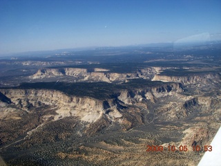 98 705. aerial - No Man's Mesa