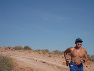 59 719. Angel Point run - Adam running