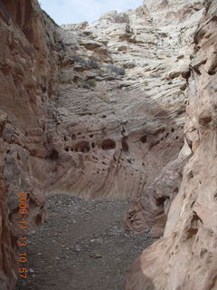 82 71d. Little Wild Horse Pass slot-canyon hike