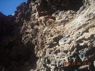 181 72r. Snow Canyon State Park - lava cave