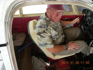 N4372J new seat foam - Ron