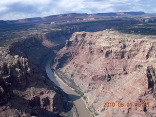 87 771. aerial - Escalante (1L7) to Tangri La (UT68) - Colorado River - Cateract Canyon