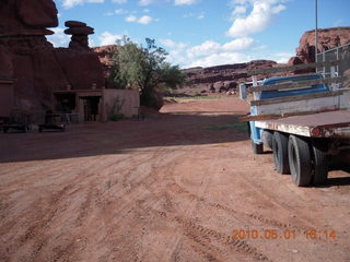 134 771. Tangri-la (UT68), Caveman Ranch