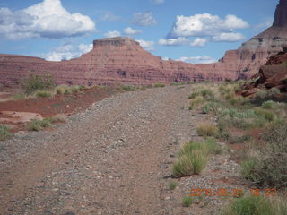 151 771. Tangri-la (UT68), Caveman Ranch run