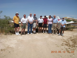 Alamo Lake airstrip - all people and N4372J