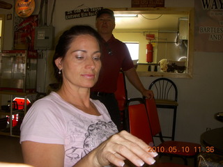 Alamo Lake airstrip - all people and N4372J