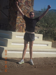 Superior Airport run - Jon at the monument