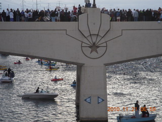 Tempe Town lake run without water - bridge