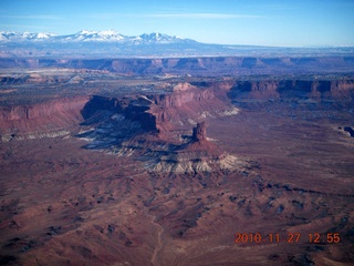 175 7dt. Moab trip - aerial - Canyonlands - Green River side