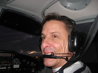 17 7ex. Zion National Park trip - Luiz flying in N8377W
