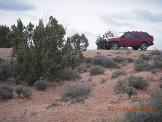 29 7j8. dirt road drive to Anticline Overlook - Rodeo at viewpoint