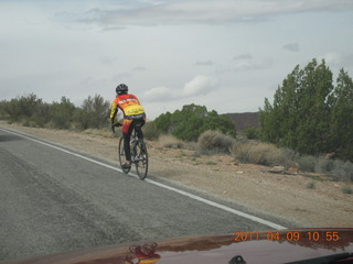 132 7j9. Arches National Park drive - bicyclist