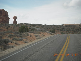 137 7j9. Arches National Park drive - Balanced Rock
