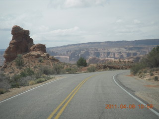 142 7j9. Arches National Park drive
