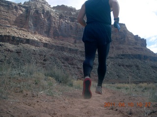 111 7ja. Mexican Mountain airstrip run - Adam (tripod)