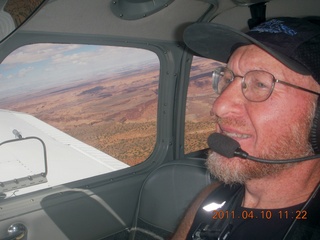 175 7ja. aerial - Dirty Devil to Hite - Adam flying N8377W