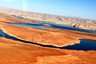 Ruhil pictures - aerial - Lake Powell - Glen Canyon Dam